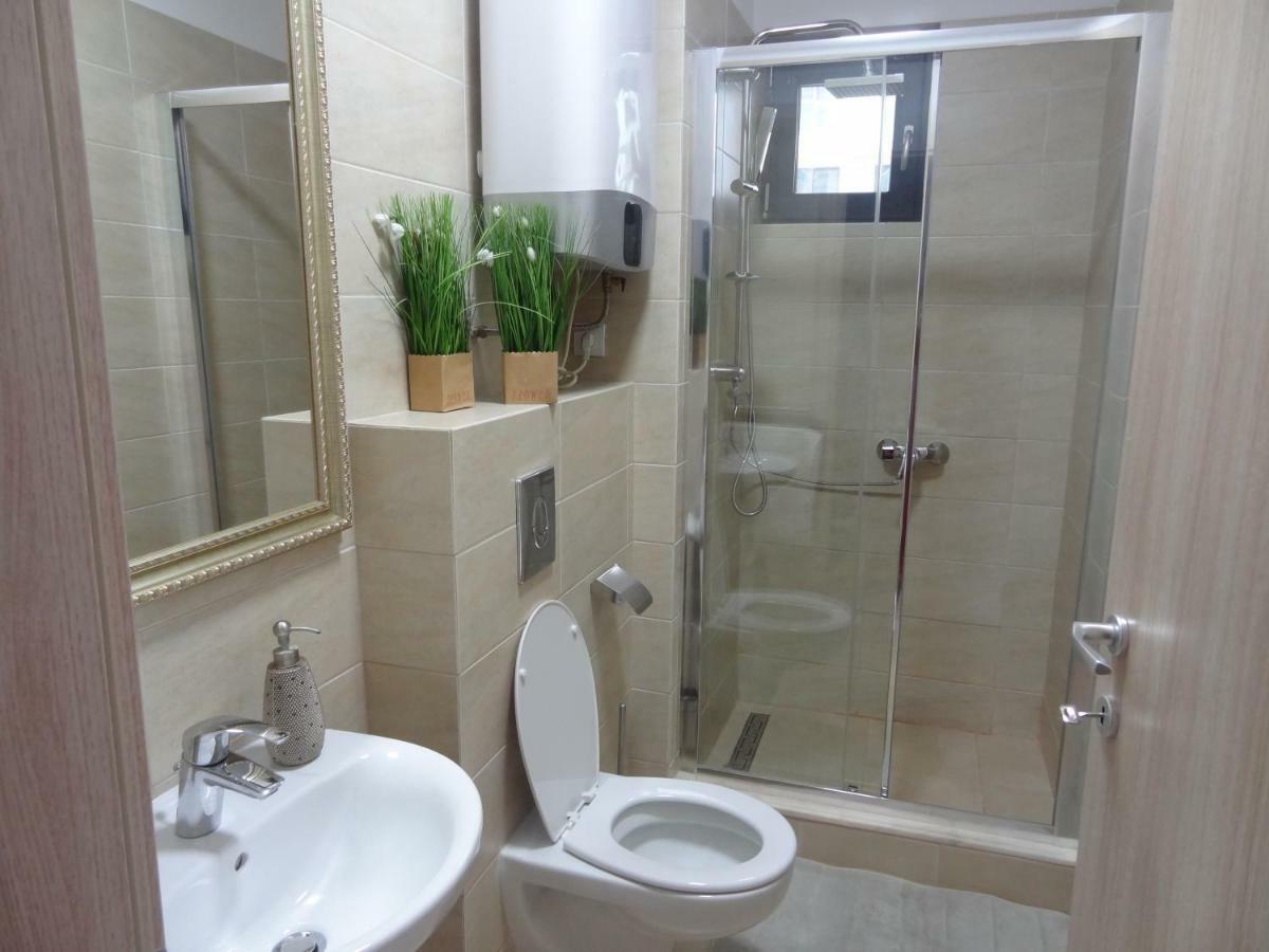 Sophia Residence Мамая Екстериор снимка