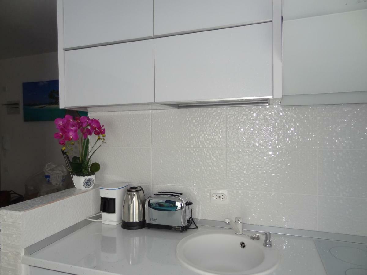 Sophia Residence Мамая Екстериор снимка