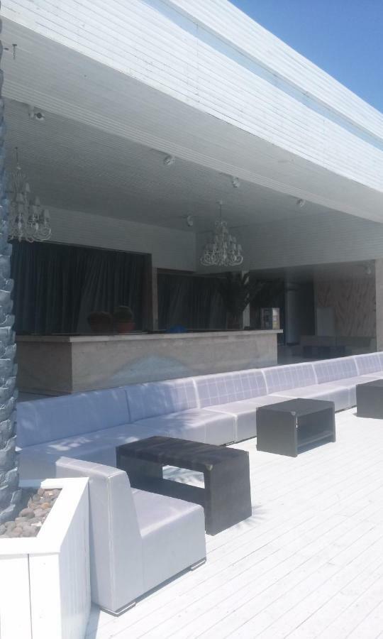 Sophia Residence Мамая Екстериор снимка